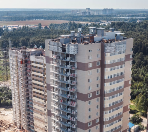 Устройство кровли в ЖК на Заречной